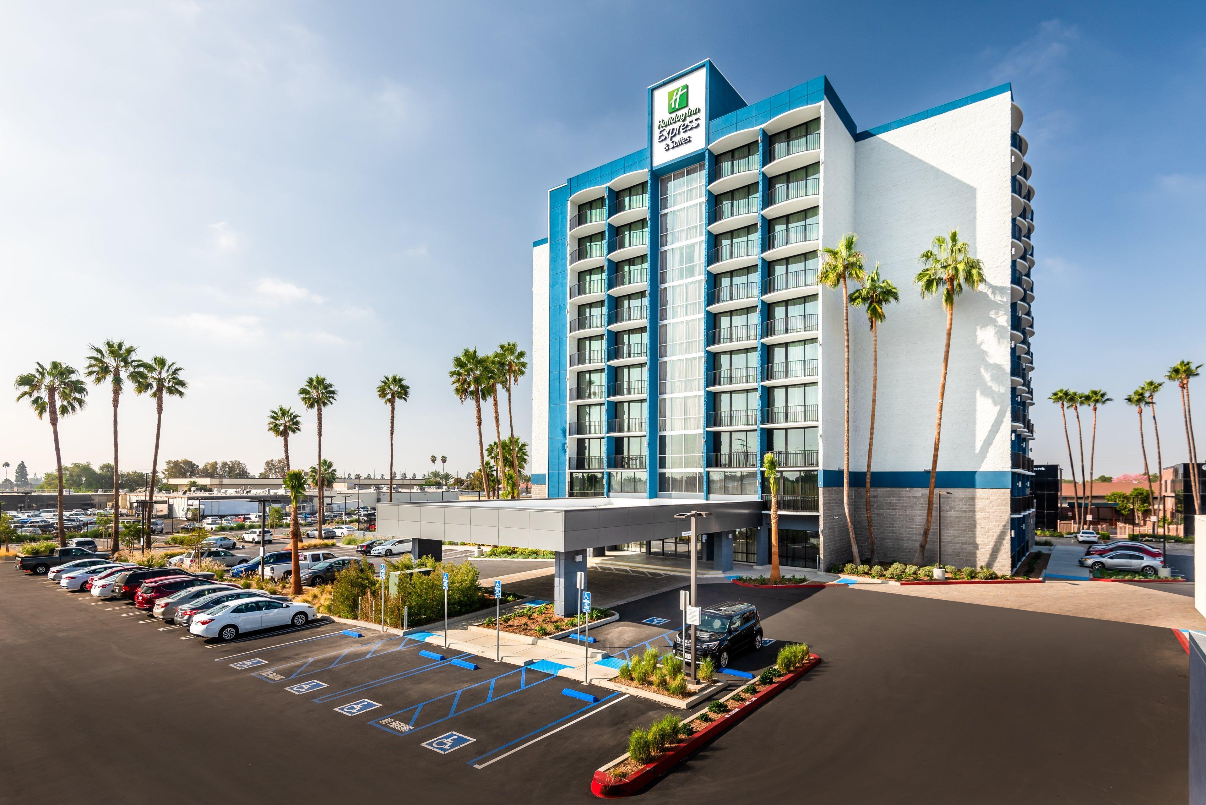 Express & - Orange County By Ihg Hotel 3*