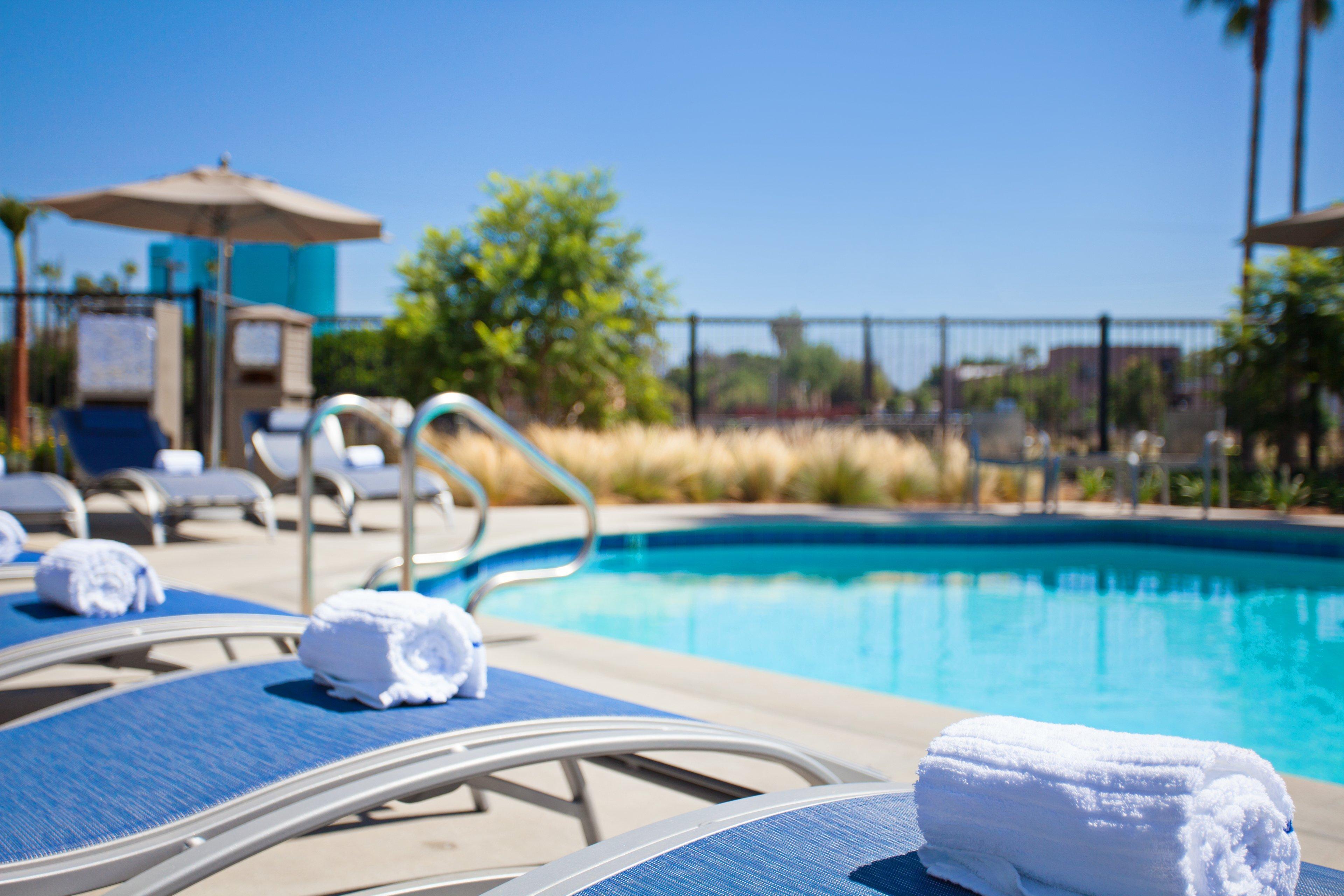 Express & - Orange County By Ihg 3*