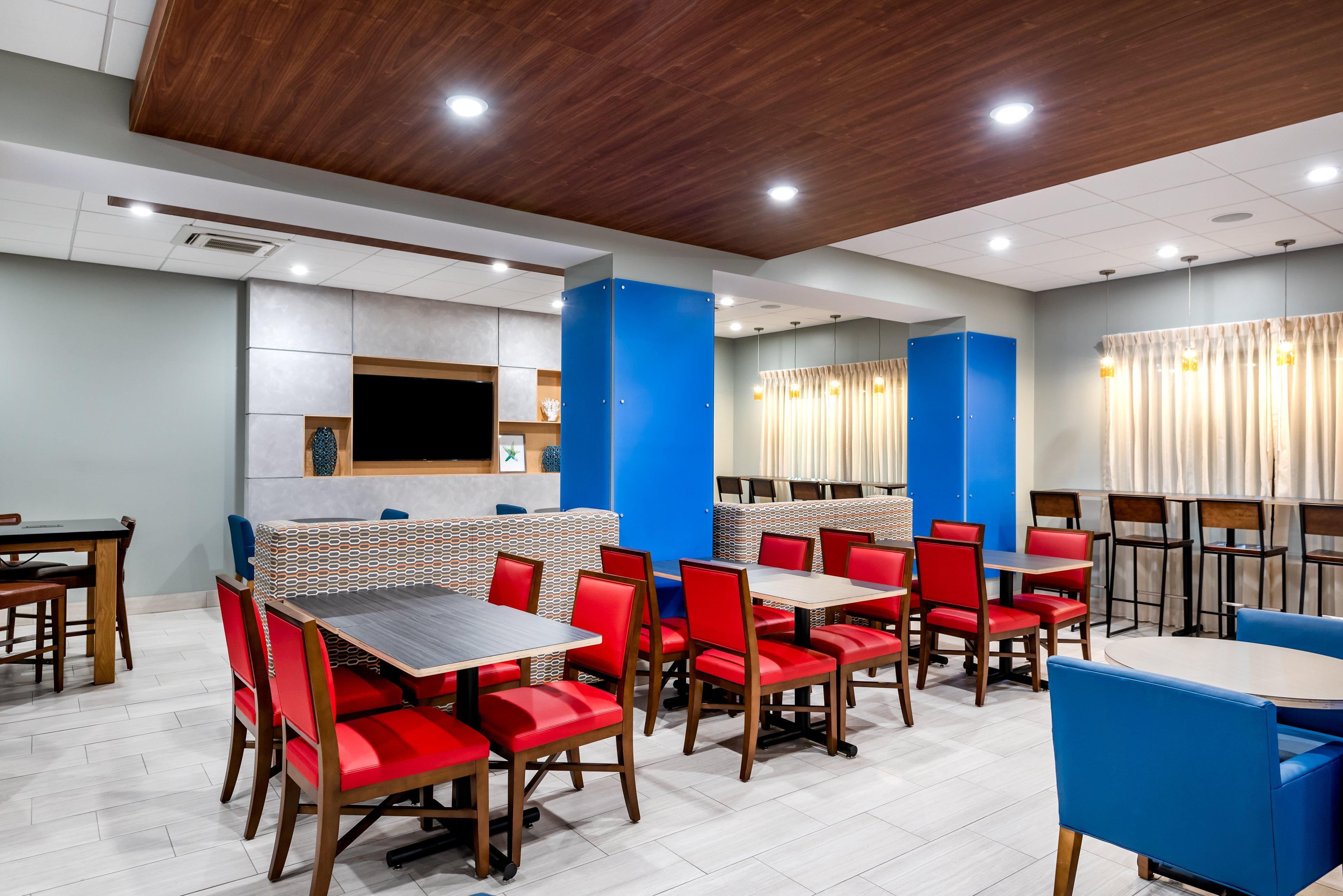 Hotel Express & - Orange County By Ihg