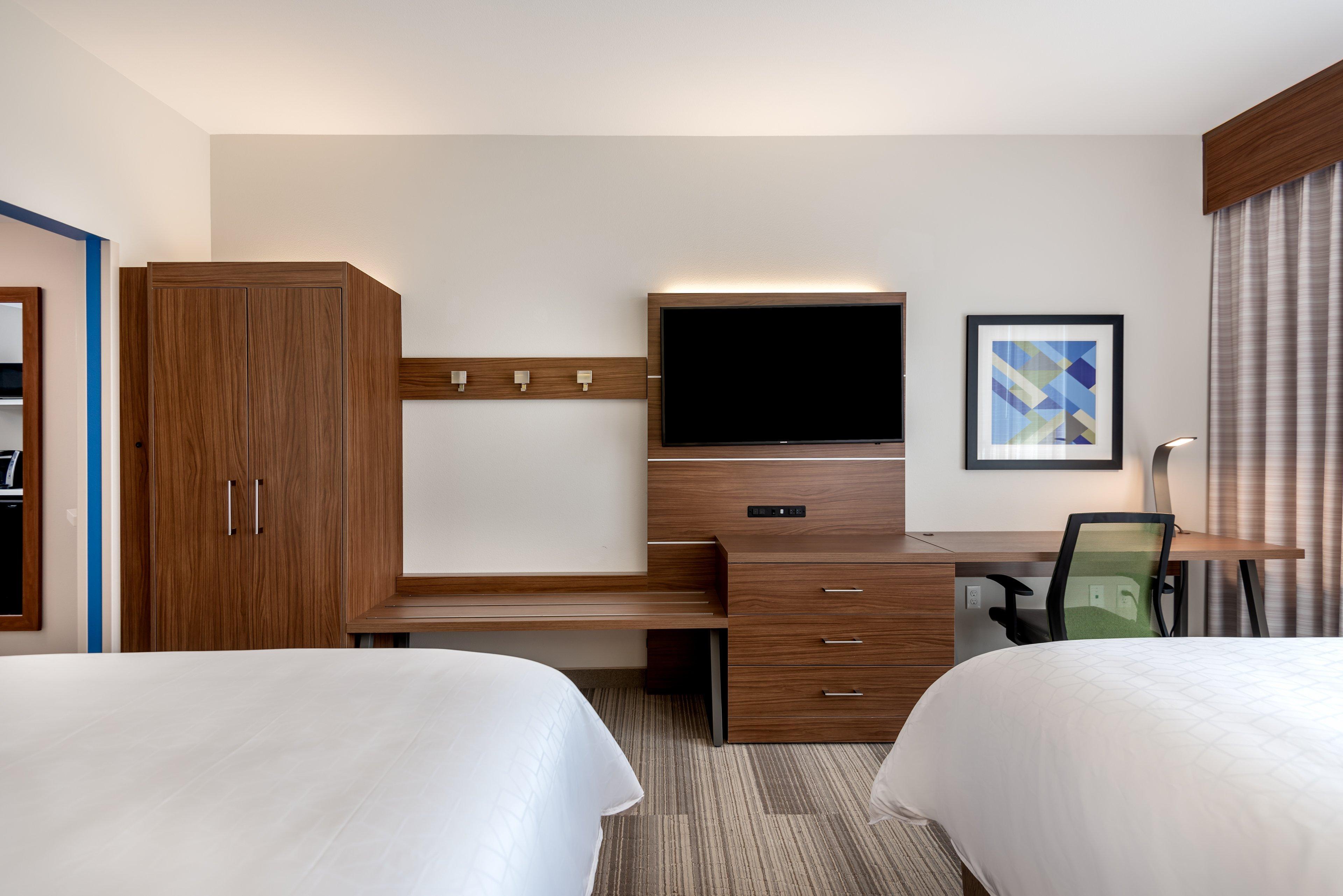Express & - Orange County By Ihg Hotel