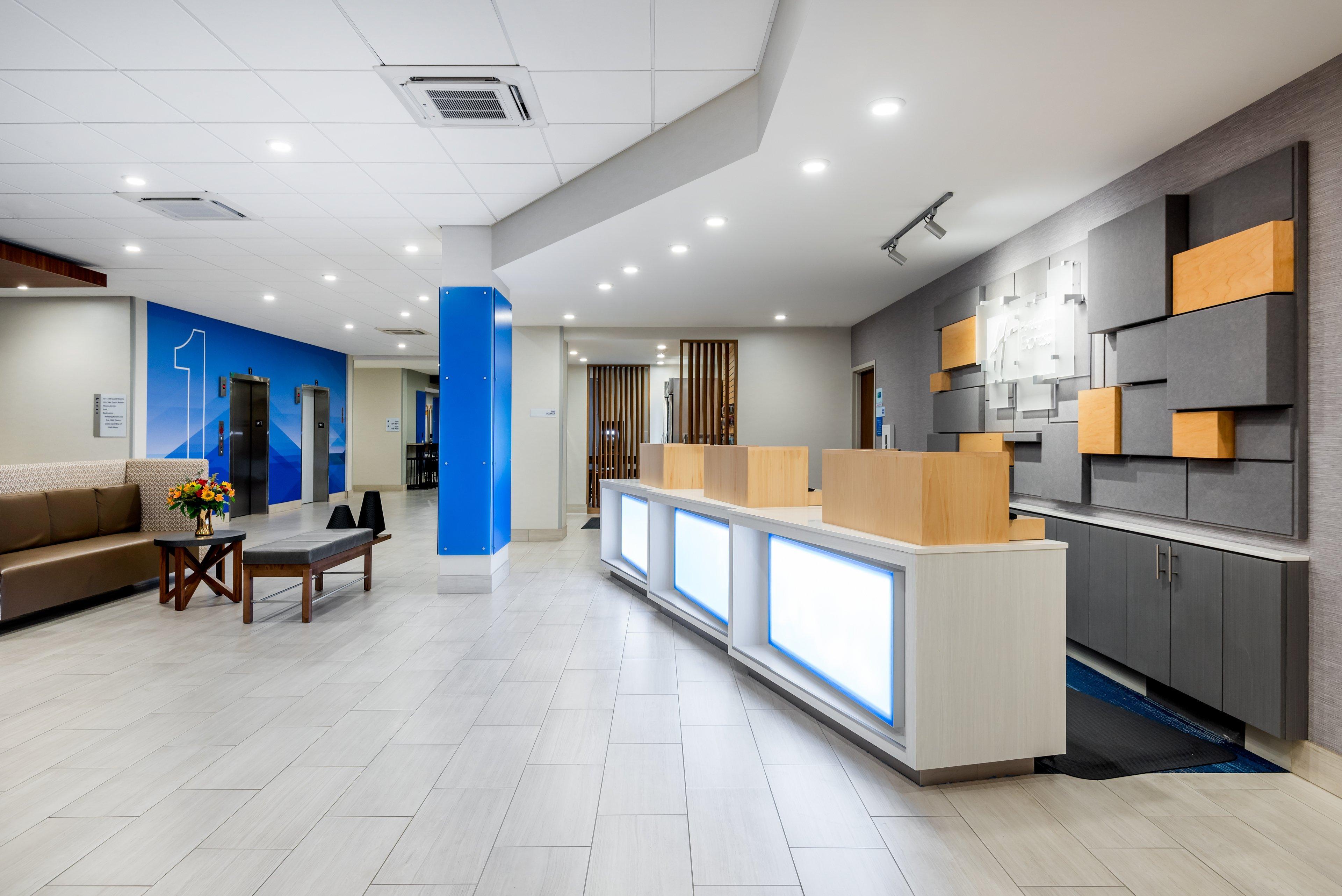 Hotel Express & - Orange County By Ihg
