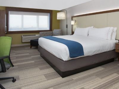Express & - Orange County By Ihg Santa Ana