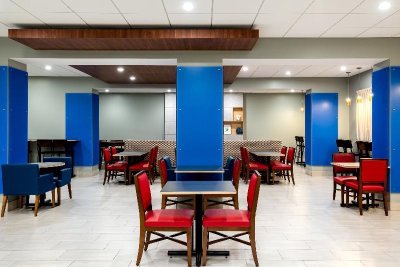 Express & - Orange County By Ihg Santa Ana