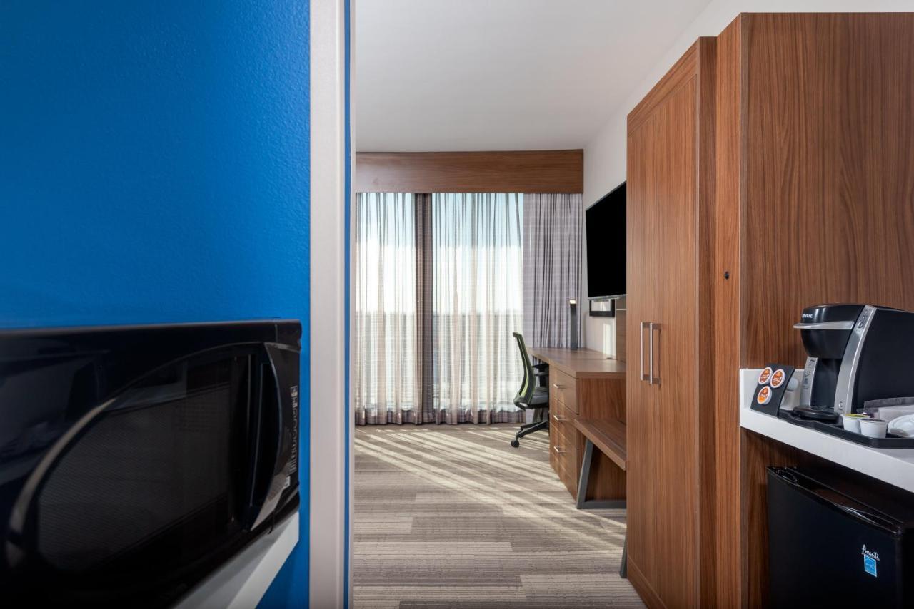 Express & - Orange County By Ihg